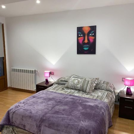 Confort St Jordi Pas De La Casa Bagian luar foto