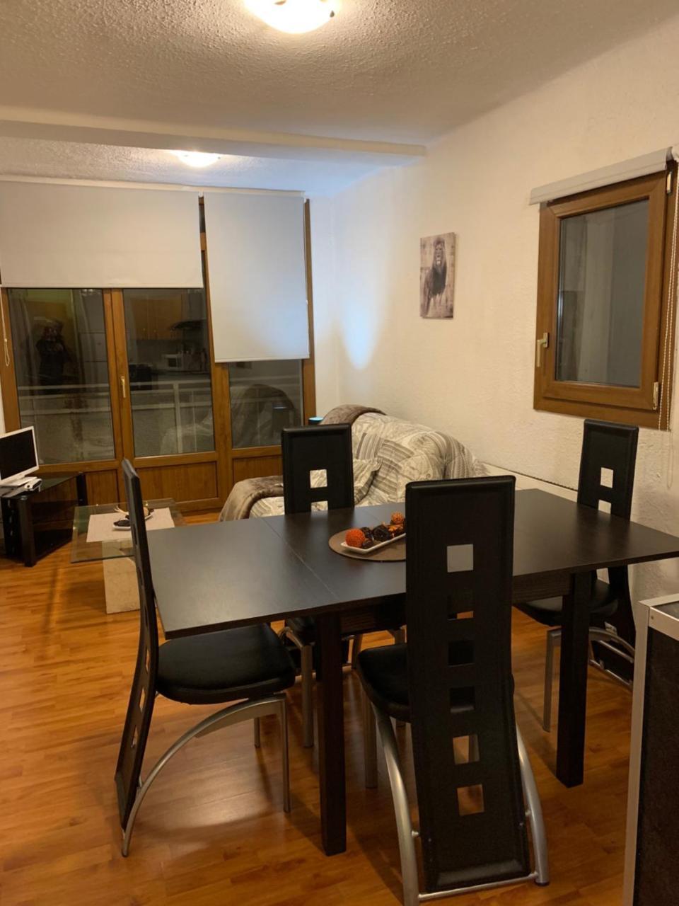 Confort St Jordi Pas De La Casa Bagian luar foto