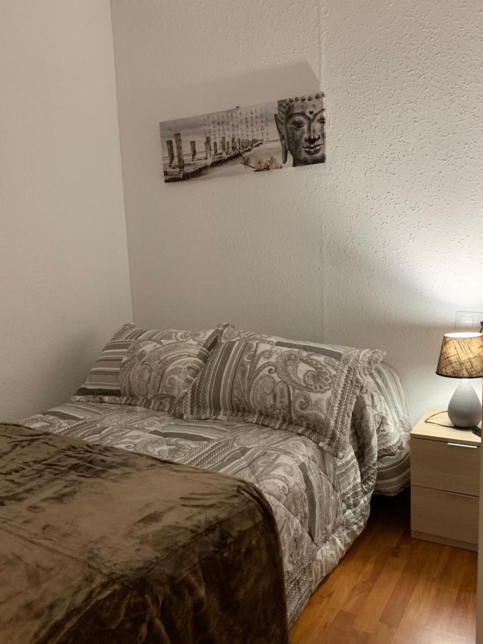 Confort St Jordi Pas De La Casa Bagian luar foto
